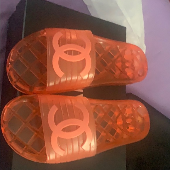 Chanel Transparent Mules - Picture 3 of 3